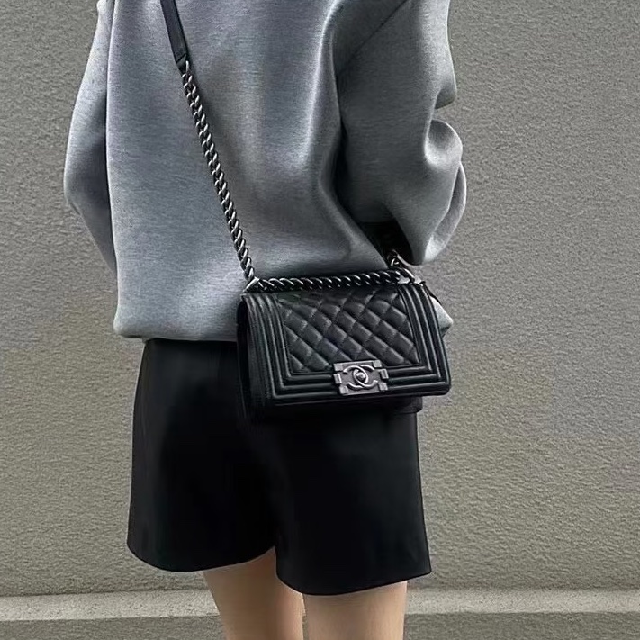 CHANEL香奈兒Leboy20小號閒置復古黑銀扣包況啵好🪿🪿-6