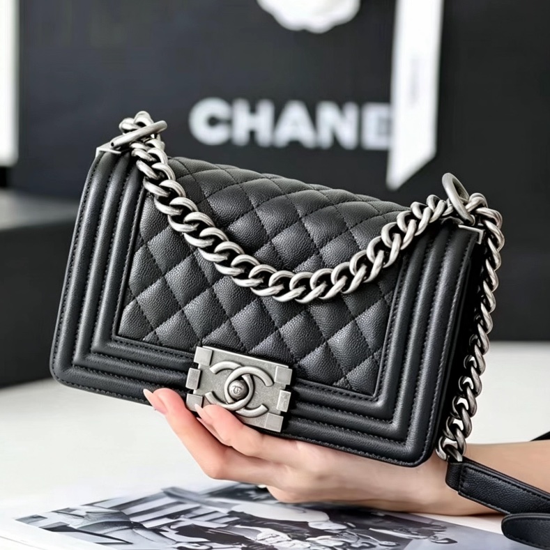 CHANEL香奈兒Leboy20小號閒置復古黑銀扣包況啵好🪿🪿-36