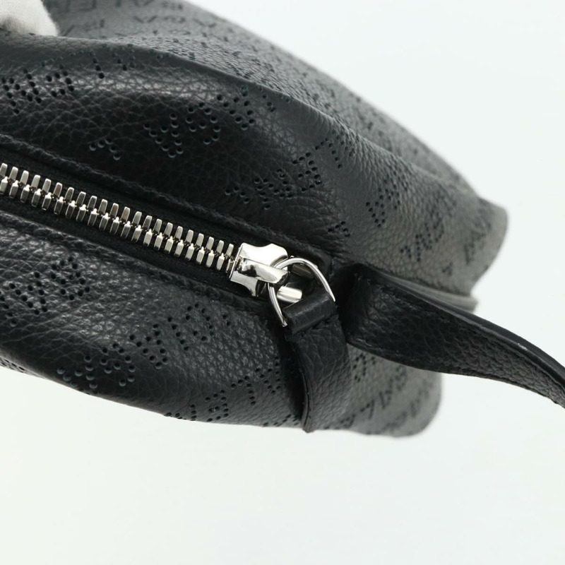 【日本直送】BALENCIAGA Everyday 黑色皮革肩背包 679267 正品 ep14300V-9