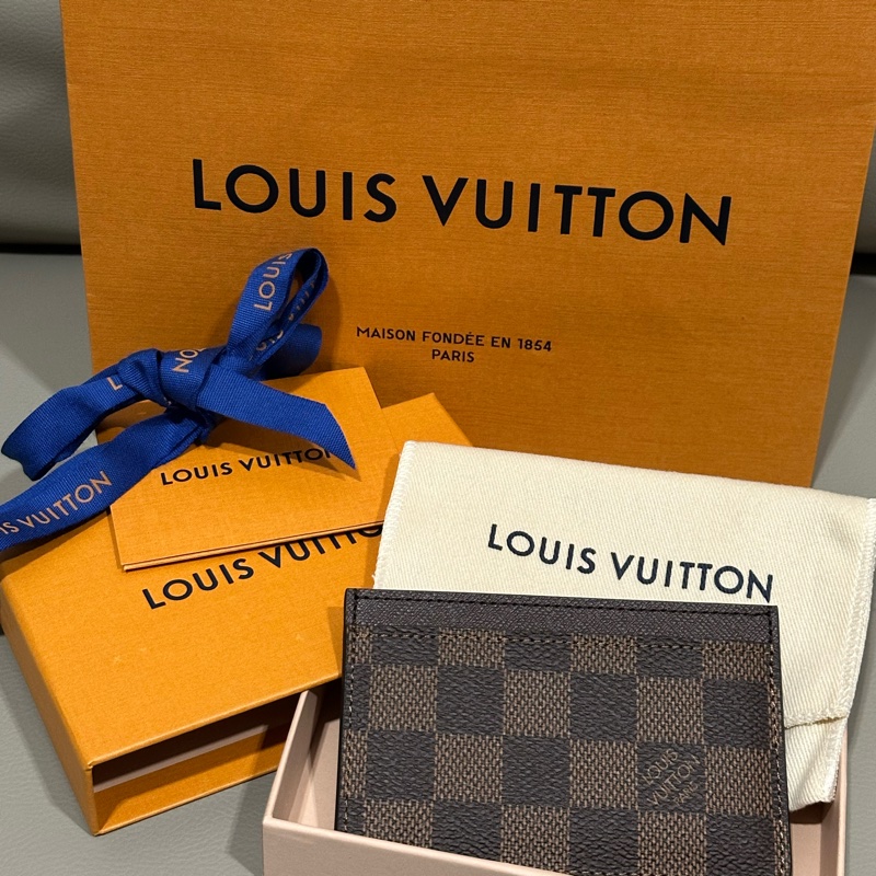 全新 送禮全套 有收據 LV Damier帆布卡片夾-0
