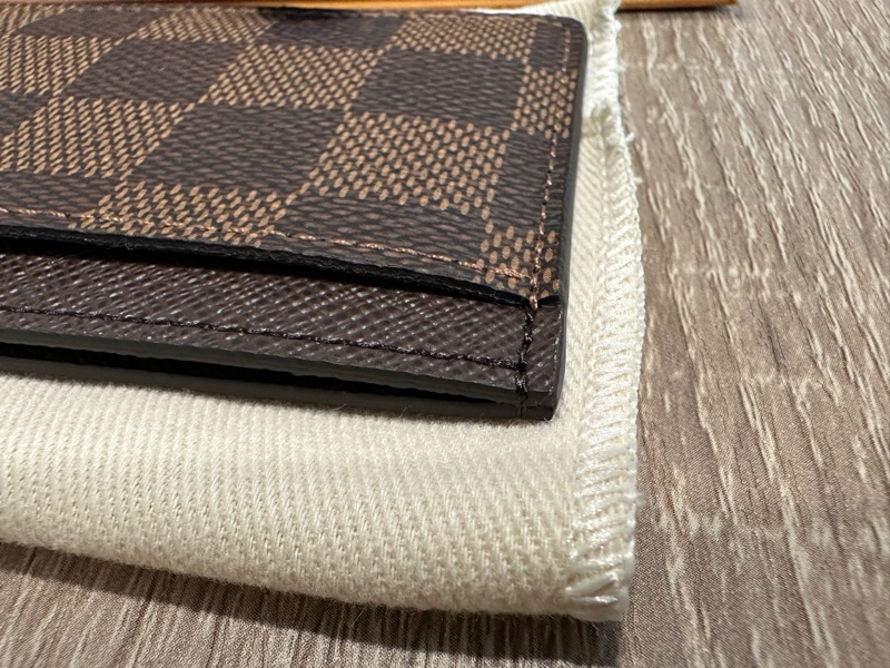 全新 送禮全套 有收據 LV Damier帆布卡片夾-10