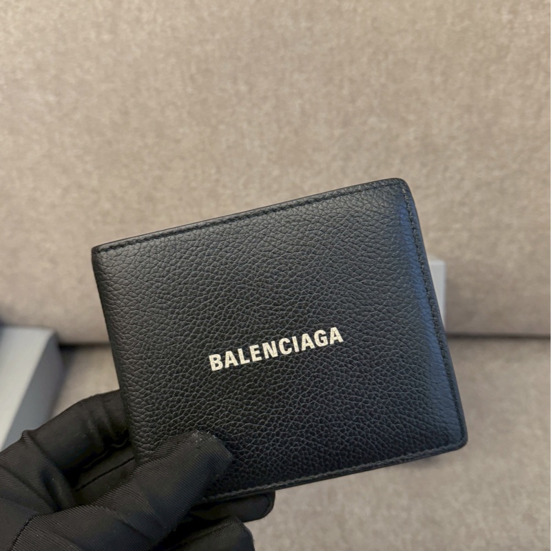 巴黎世家短夾-0