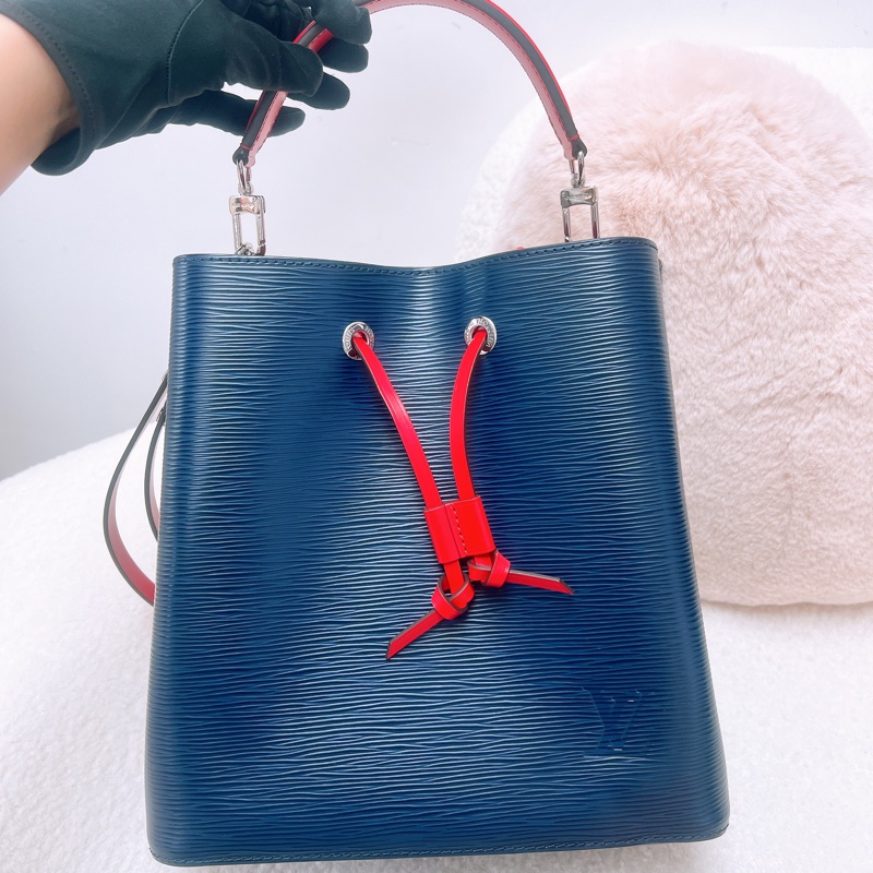 Lv noe epi MM 深藍色水桶包-1