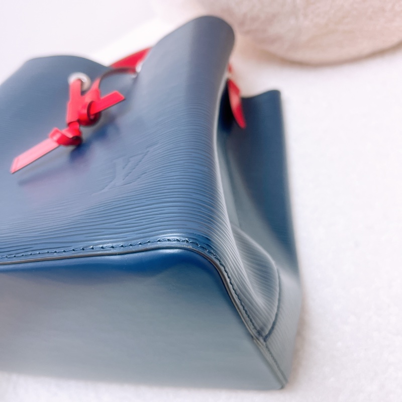 Lv noe epi MM 深藍色水桶包-4