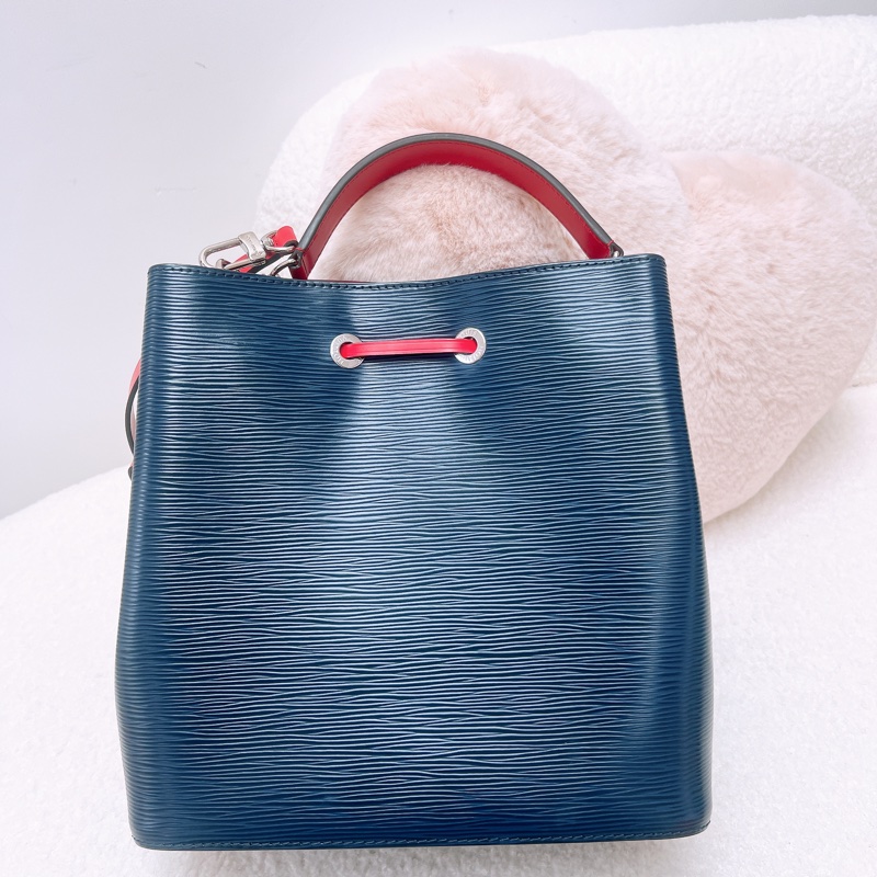 Lv noe epi MM 深藍色水桶包-6