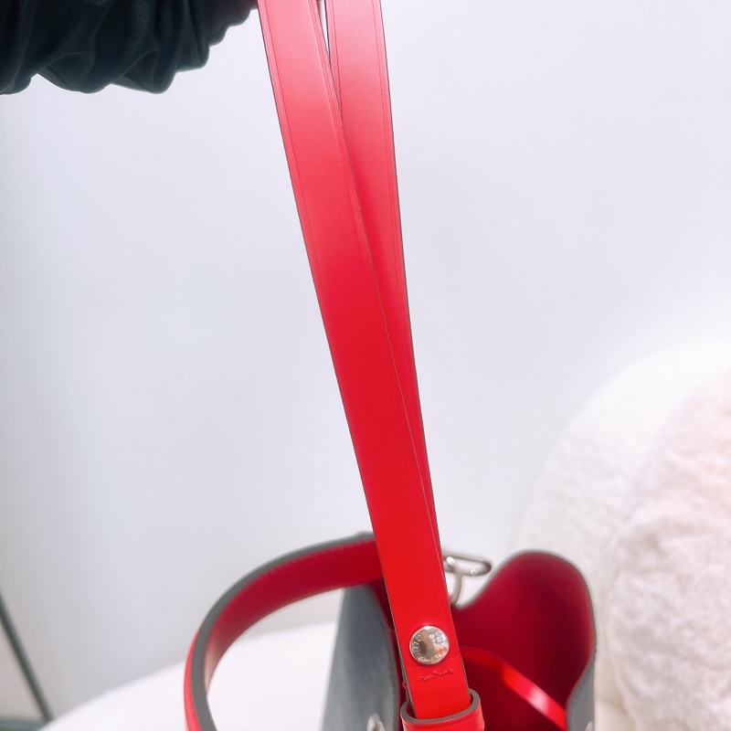 Lv noe epi MM 深藍色水桶包-13