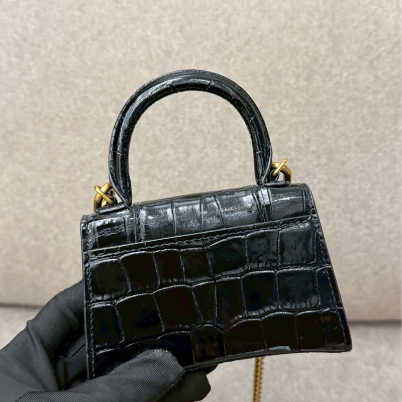 巴黎世家沙漏nano-4