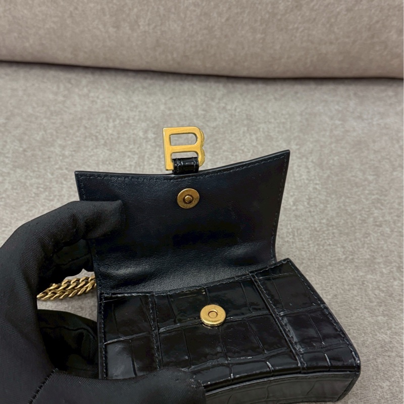 巴黎世家沙漏nano-8