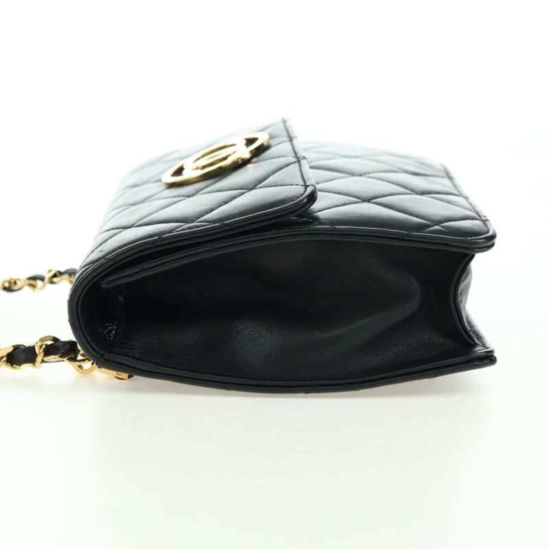 【日本直送】香奈兒 (CHANEL) 絎縫鏈條肩背包，羊皮材質，黑色，金色雙C標誌，正品編號 175888SAV-2