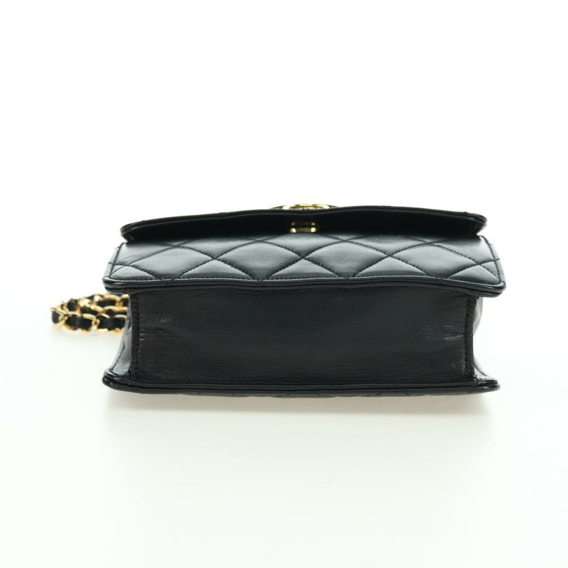 【日本直送】香奈兒 (CHANEL) 絎縫鏈條肩背包，羊皮材質，黑色，金色雙C標誌，正品編號 175888SAV-4
