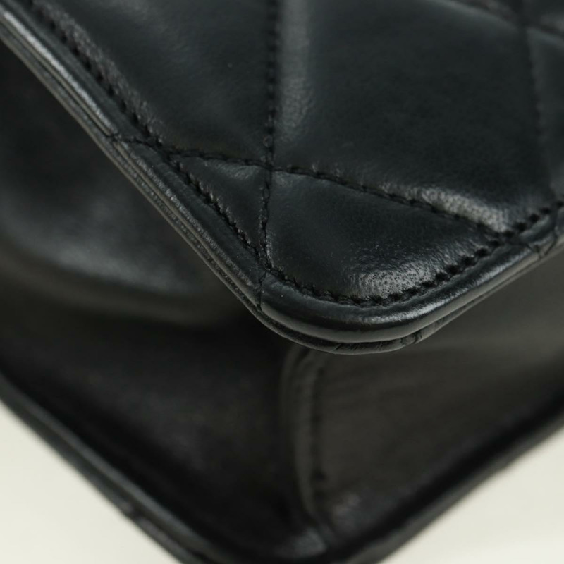 【日本直送】香奈兒 (CHANEL) 絎縫鏈條肩背包，羊皮材質，黑色，金色雙C標誌，正品編號 175888SAV-8