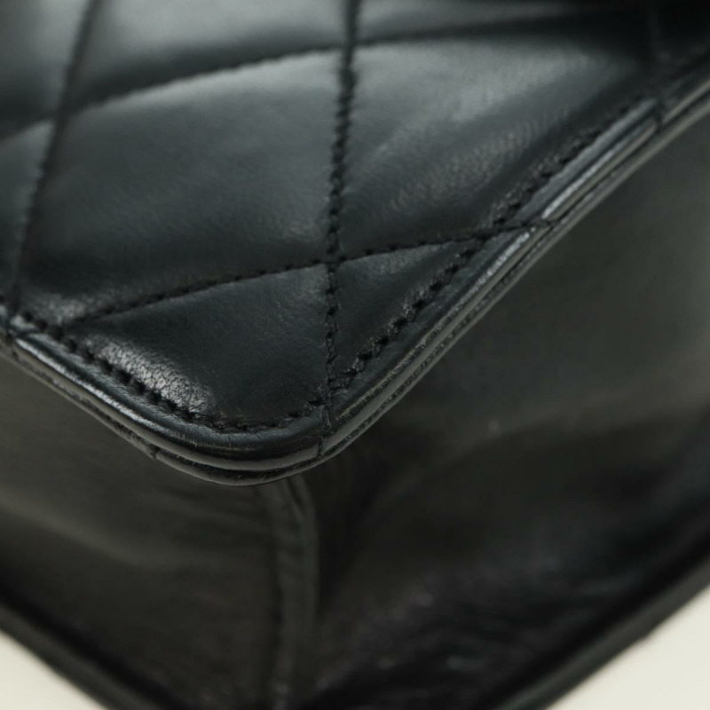 【日本直送】香奈兒 (CHANEL) 絎縫鏈條肩背包，羊皮材質，黑色，金色雙C標誌，正品編號 175888SAV-13