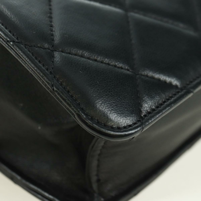 【日本直送】香奈兒 (CHANEL) 絎縫鏈條肩背包，羊皮材質，黑色，金色雙C標誌，正品編號 175888SAV-14