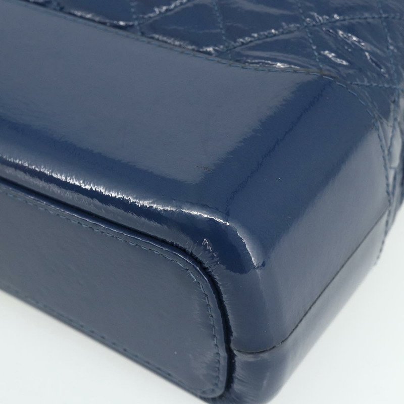 【日本直送】香奈兒 (CHANEL) 鏈 Gabriel De Chanel 包，魚子醬皮，藍色，金色 CC 標誌，正品 ka4104SAV-7