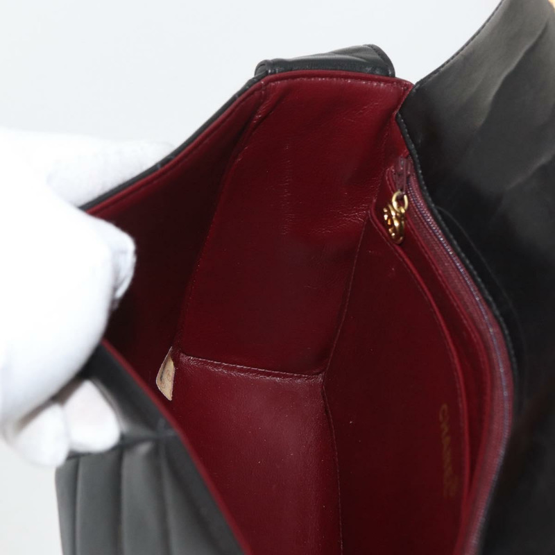 【日本直送】香奈兒 (CHANEL) Matelasse 羊皮單肩包，黑色，金色雙C標誌，正品編號 175105SAV-23