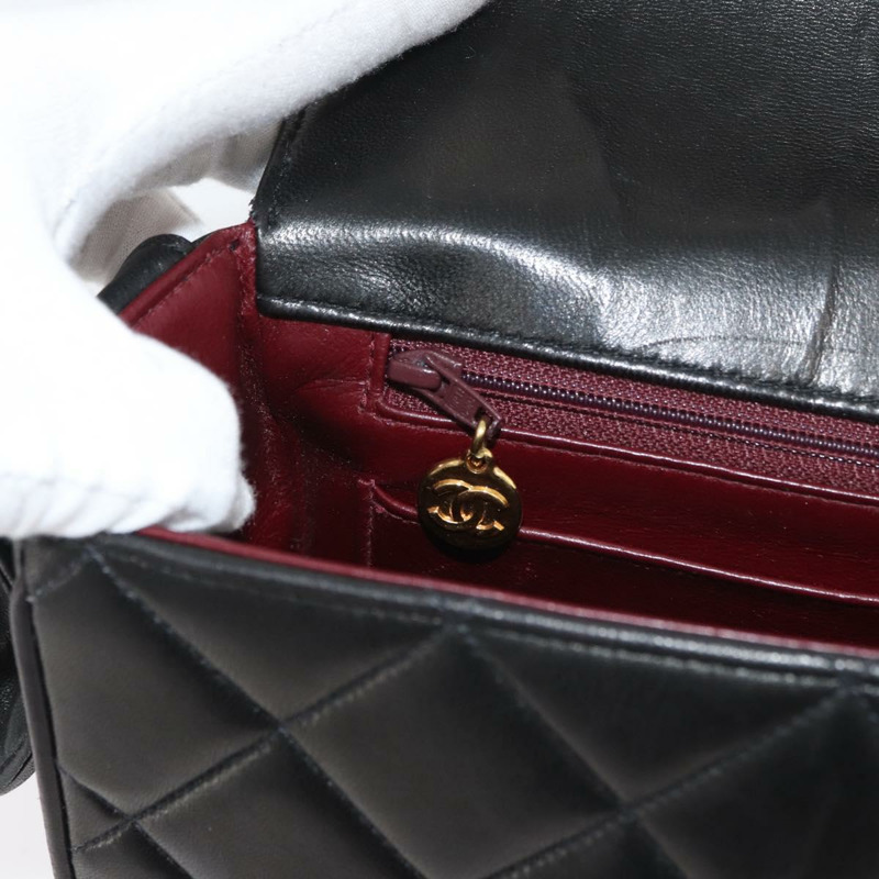 【日本直送】香奈兒 (CHANEL) Matelasse 羊皮單肩包，黑色，金色雙C標誌，正品編號 175105SAV-24