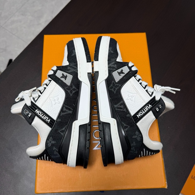 LV路易威登 trianer路易威登 黑白牛仔 板鞋 36.5碼-4