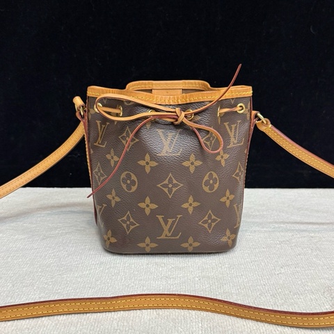 LV路易威登 老花nano noe抽繩水桶包 成色97新
