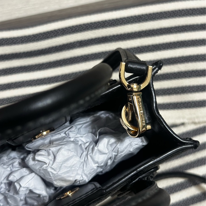 Michael Kors Mercer Mini / XS 托特包（琴譜包）-21