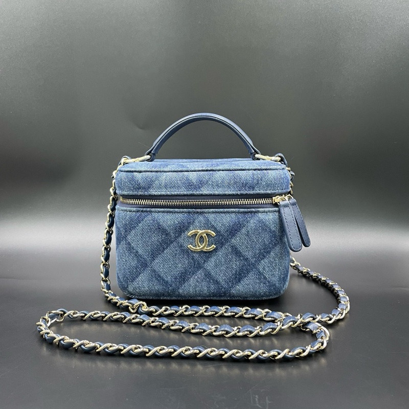 香奈兒/Chanel深藍色牛仔丹寧化妝盒手提斜挎包 15*11*12 芯片款-0