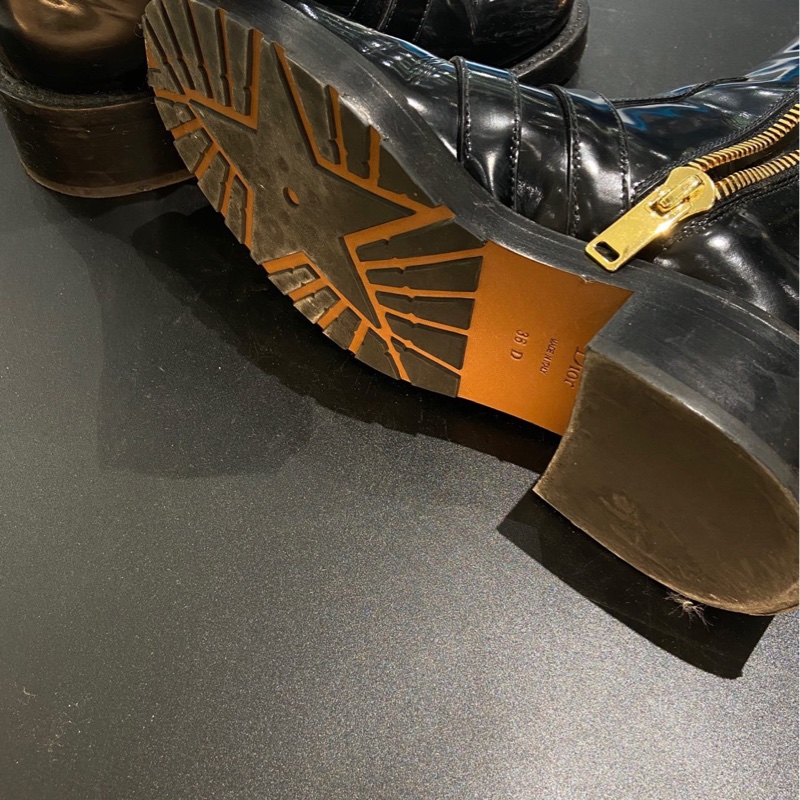 Dior金扣皮靴-4