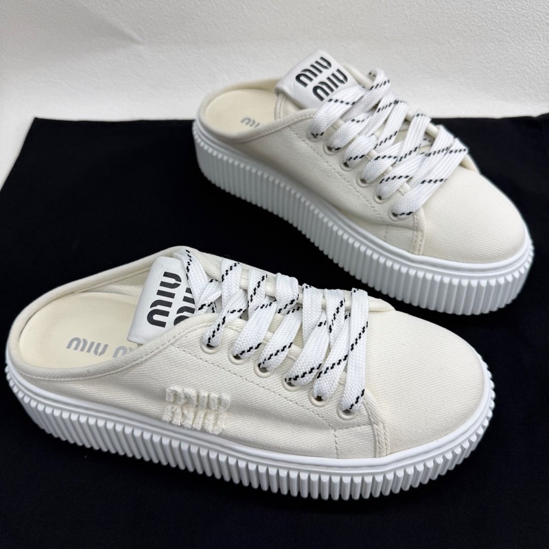 MIU MIU繆繆刺繡字母徽標 穆勒鞋 EVA女款 象牙白37.5碼-2