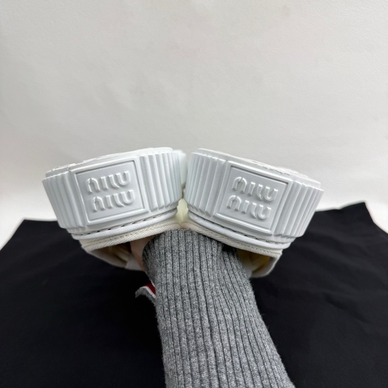 MIU MIU繆繆刺繡字母徽標 穆勒鞋 EVA女款 象牙白37.5碼-6