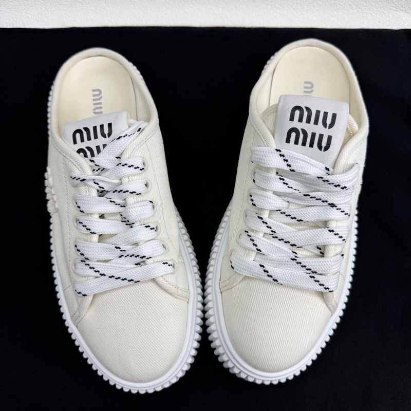 MIU MIU繆繆刺繡字母徽標 穆勒鞋 EVA女款 象牙白37.5碼-8