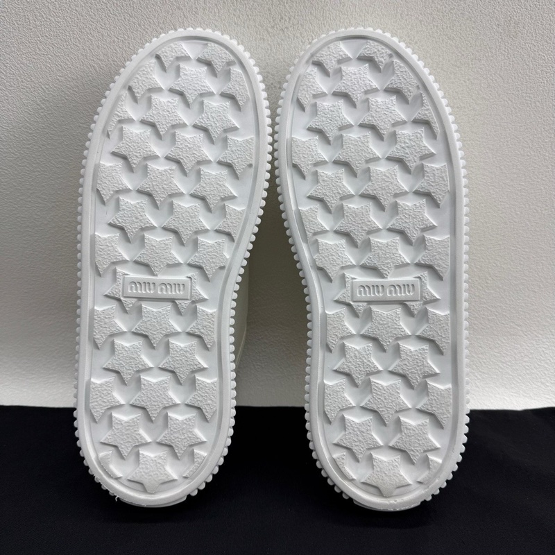 MIU MIU繆繆刺繡字母徽標 穆勒鞋 EVA女款 象牙白37.5碼-9