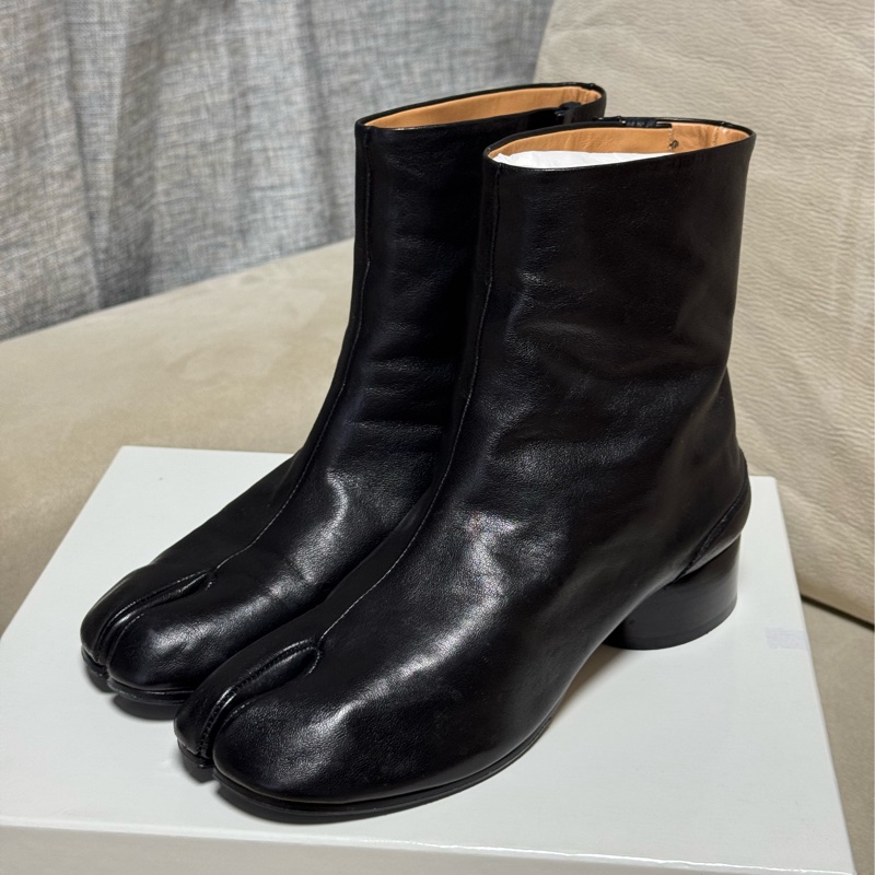 Maison Margiela tabi boots 3cm, size 38-1