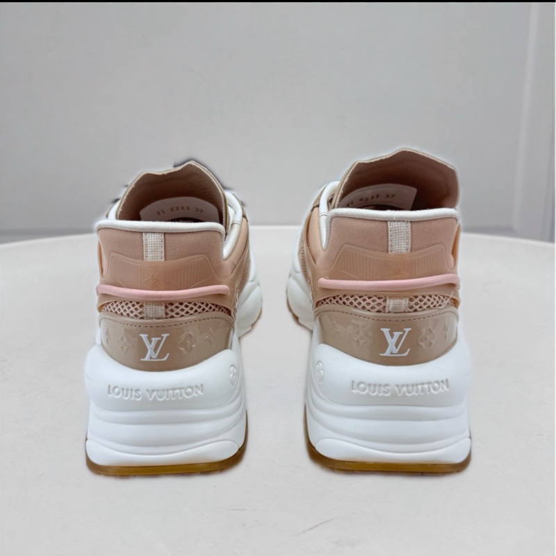 97🆕Louis vuitton 路易威登 lv run55運動鞋 尺碼：37-1