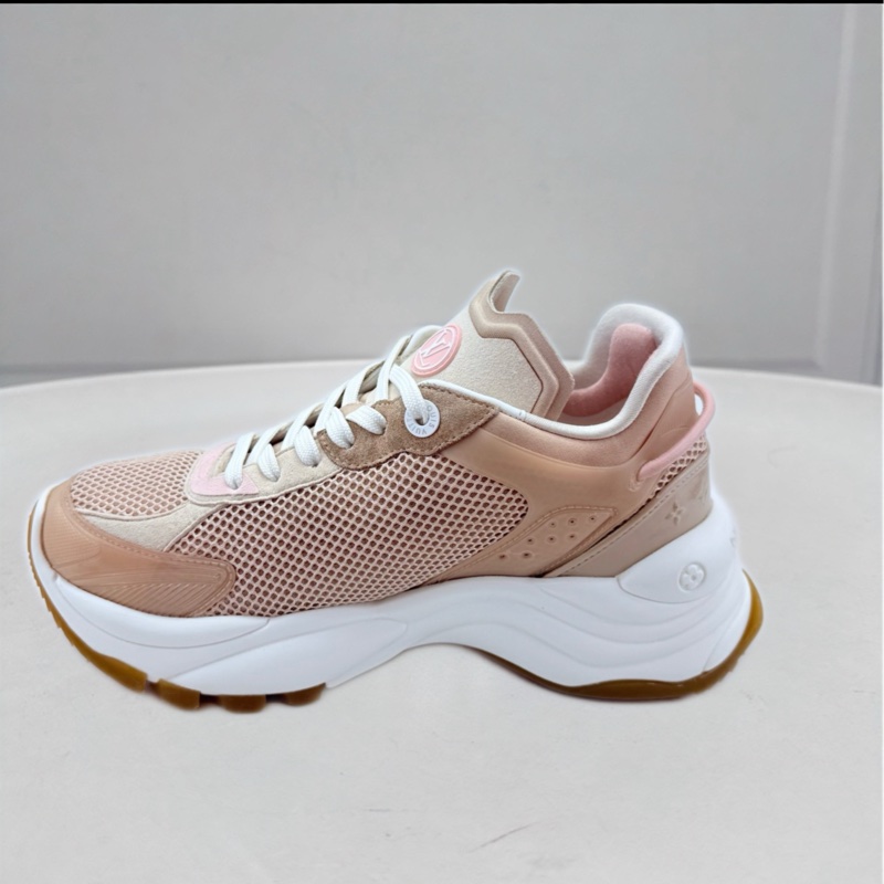 97🆕Louis vuitton 路易威登 lv run55運動鞋 尺碼：37-2
