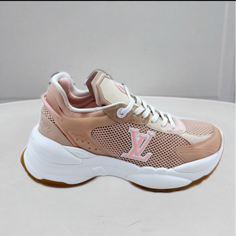 97🆕Louis vuitton 路易威登 lv run55運動鞋 尺碼：37-3
