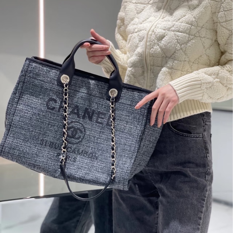 #近新閒置 #全配🈶購證 香奈兒海軍藍沙灘包中號 #金旻奎同款🔥-2