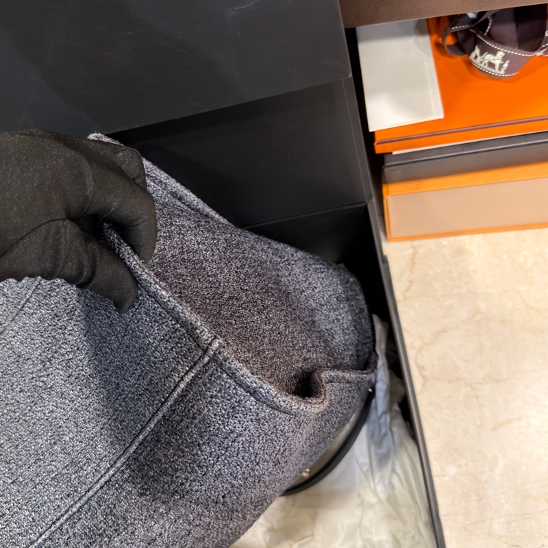 #近新閒置 #全配🈶購證 香奈兒海軍藍沙灘包中號 #金旻奎同款🔥-15