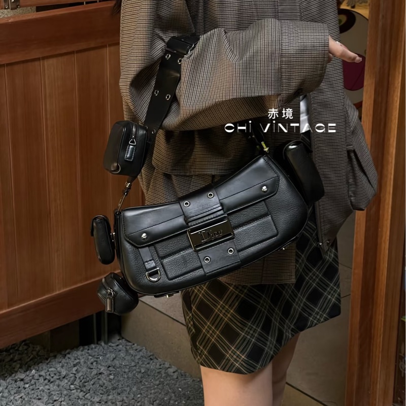 ✨Dior 黑銀牛皮punk 辣妹必備 寬肩帶朋克設計 超級酷🖤-1