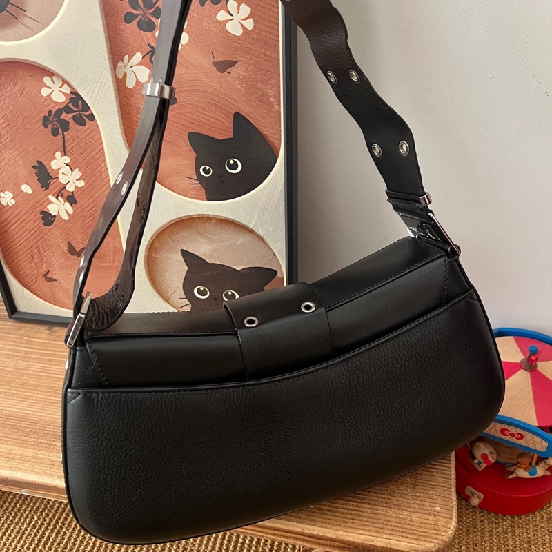 ✨Dior 黑銀牛皮punk 辣妹必備 寬肩帶朋克設計 超級酷🖤-7