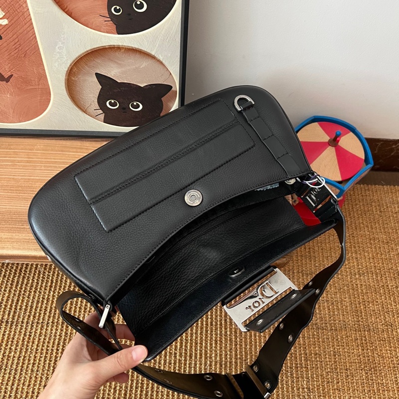 ✨Dior 黑銀牛皮punk 辣妹必備 寬肩帶朋克設計 超級酷🖤-10