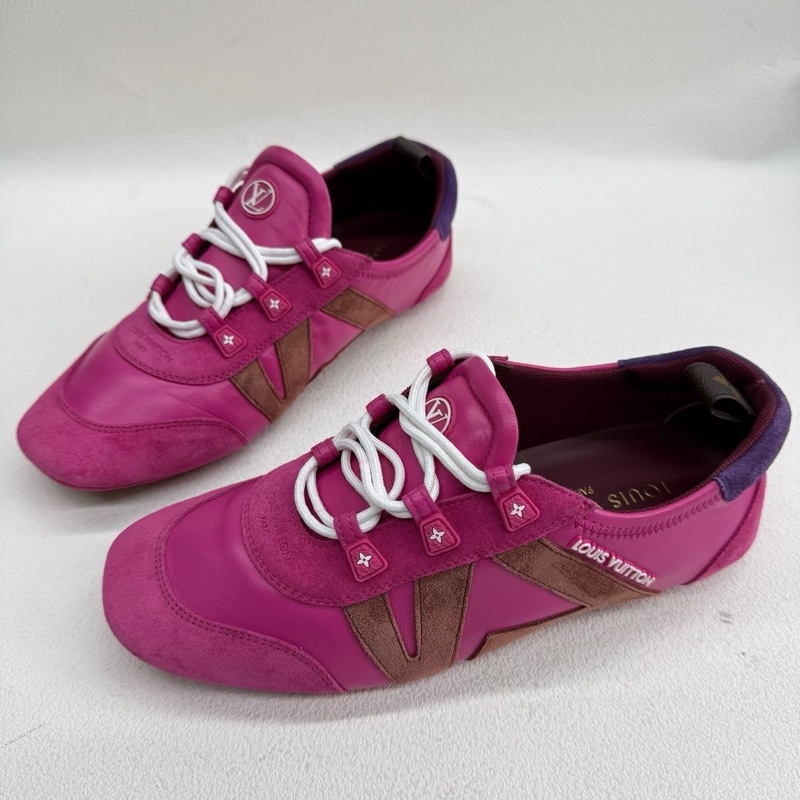 LV Sneakerina 德訓鞋 芭蕾風 女款 紫紅色  38碼-0