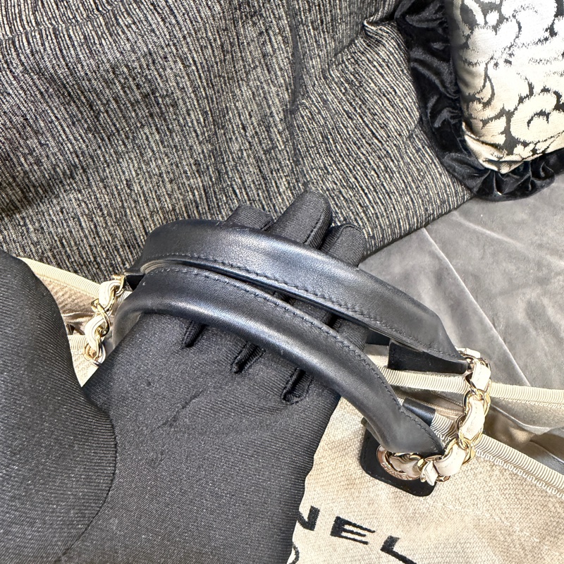 #近新閒置 #芯片款 #全配🈶購證 香奈兒熊貓配色沙灘包 小鞥#夏天必備🔥-21