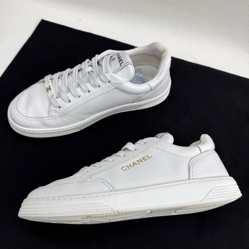 CHANEL香奈兒 女款 白色 金色字母logo標語 37碼-7