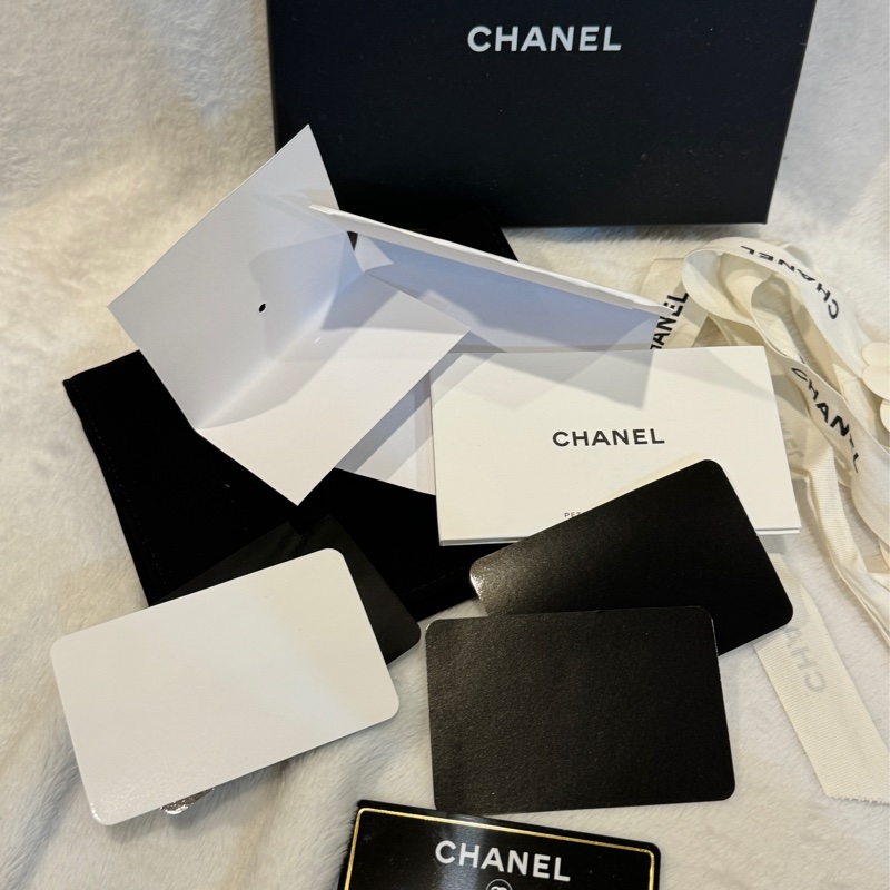 CHANEL 小羊皮 短夾 灰綠色-24