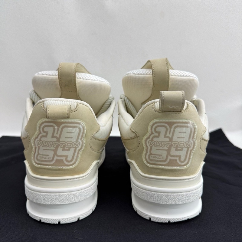 LV路易威登 Skate 小牛皮 女款 米棕色 淺褐色 38碼-4