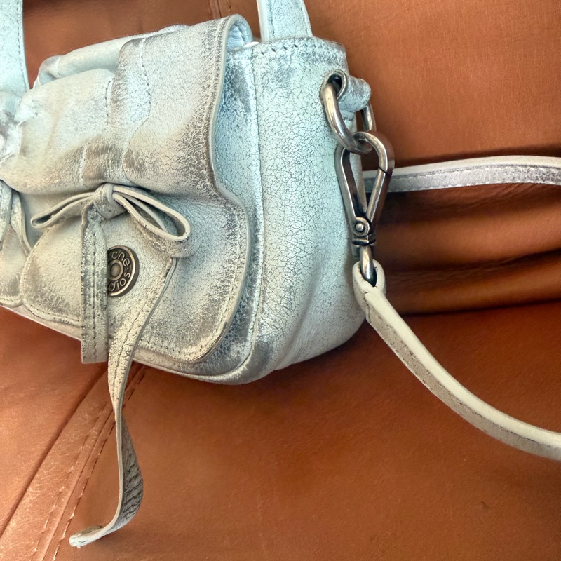 Acne Studios蝴蝶結小包包-4