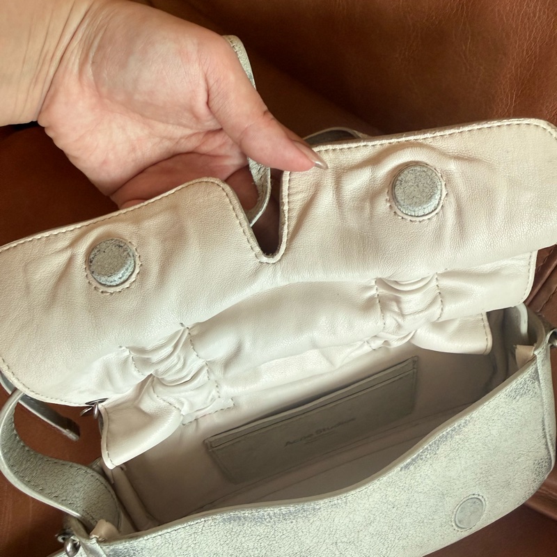 Acne Studios蝴蝶結小包包-16