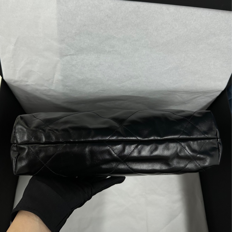 #全新全配🈶購證 香奈兒黑金22bag垃圾袋小號 芯片款-6