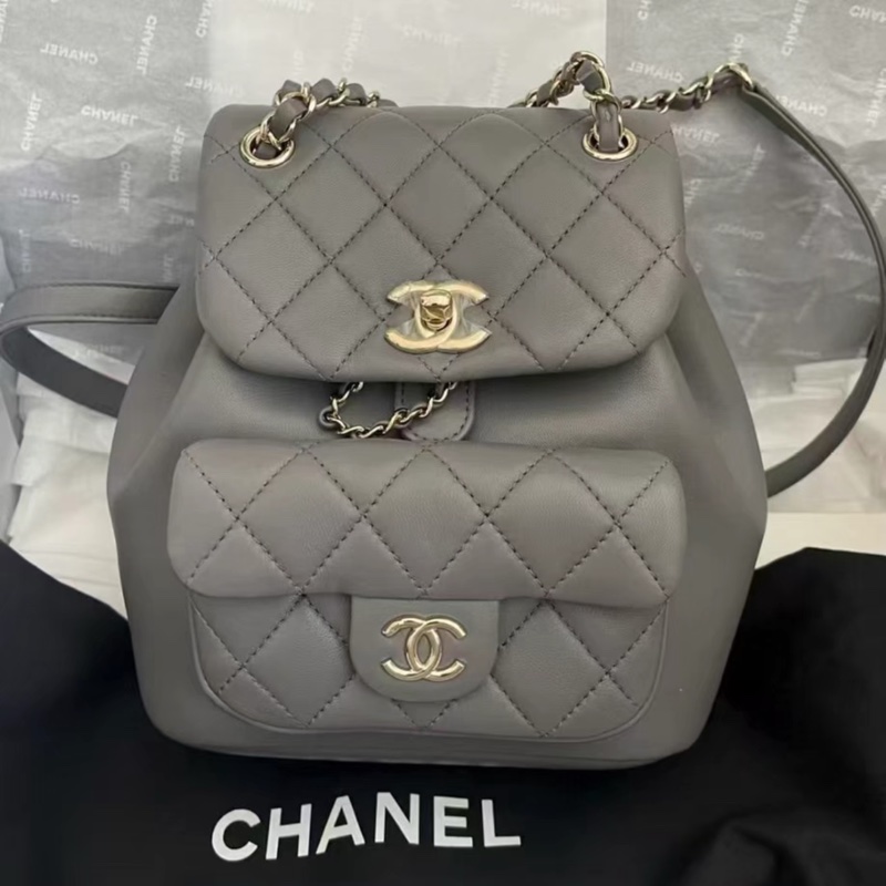 #全配🈶購證 #閒置帶膜✨ 香奈兒灰色Duma小號 雙肩包-2