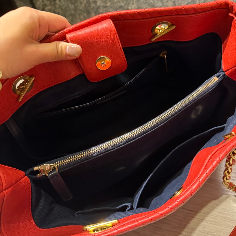 Chanel 紅金山形紋托特包肩背包-5