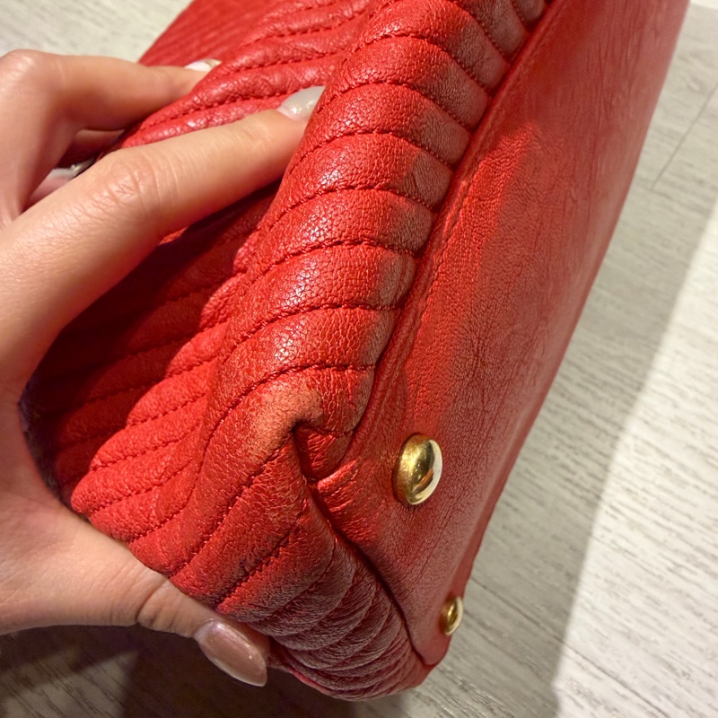 Chanel 紅金山形紋托特包肩背包-16