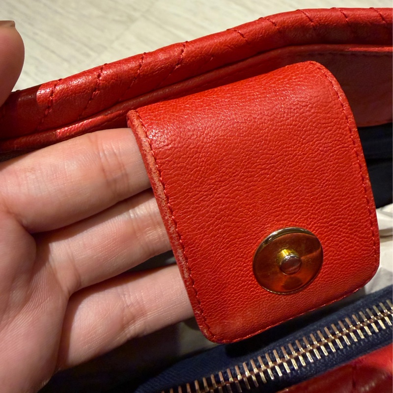 Chanel 紅金山形紋托特包肩背包-18